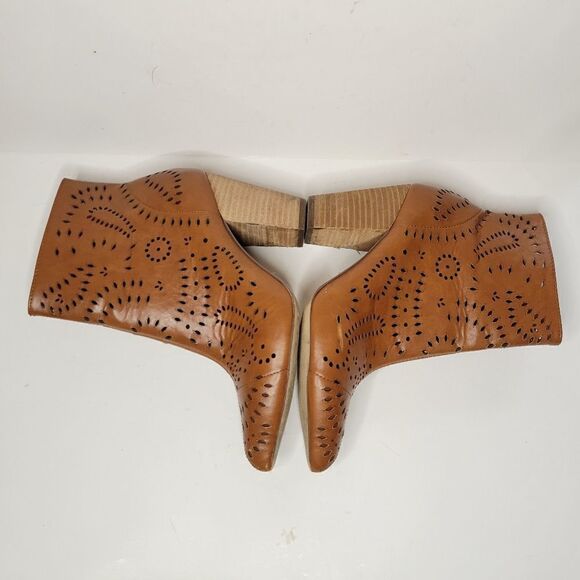 Carlos Santana Women's Taryn Booties Ankle Boot - Picture 13 of 13